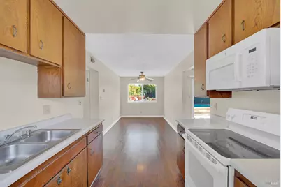 150 Yorkshire Court, Vallejo, CA 94591 - Photo 37