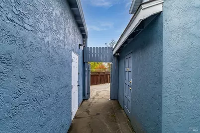150 Yorkshire Court, Vallejo, CA 94591 - Photo 65