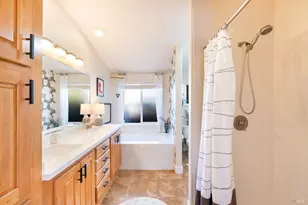 56 Laguna Seca Ct, Saint Helena, CA 94574 - Photo 17