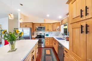 56 Laguna Seca Ct, Saint Helena, CA 94574 - Photo 9