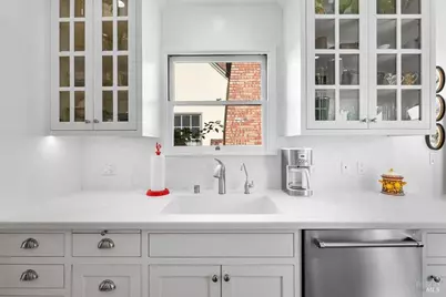 1805 Austin Way, Santa Rosa, CA 95404 - Photo 17