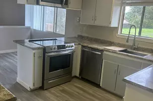 290 Robles Dr, Lakeport, CA 95453 - Photo 47