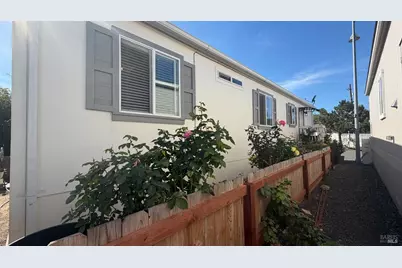 311 Lake Mendocino Drive #10, Ukiah, CA 95482 - Photo 3