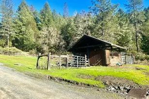 46720 Fox Rock Rd, Laytonville, CA 95454 - Photo 3