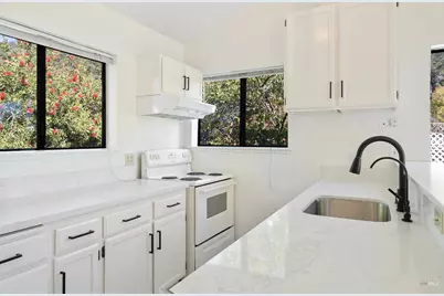 171 Glen Park Avenue, San Rafael, CA 94901 - Photo 1