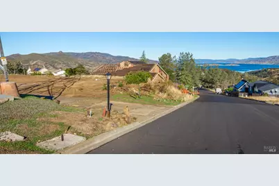 1065 Rimrock Drive, Napa, CA 94558 - Photo 17