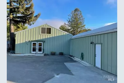 8330 Gravenstein Highway, Sebastopol, CA 95472 - Photo 5