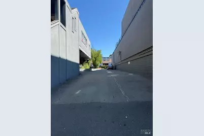 820 5th Avenue, San Rafael, CA 94901 - Photo 3