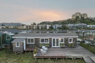 24 Boardwalk One, Larkspur, CA 94939 - Photo 27