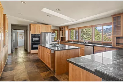 10580 Anderson Valley Way, Boonville, CA 95415 - Photo 11