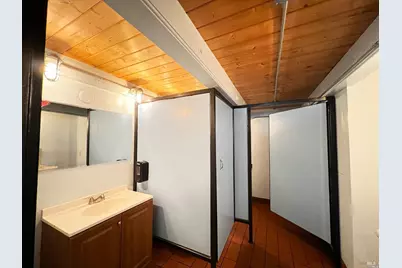 102 S State Street, Ukiah, CA 95482 - Photo 15