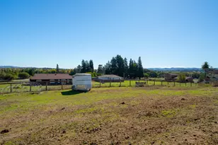 487 Ormsby Ln, Petaluma, CA 94954 - Photo 39