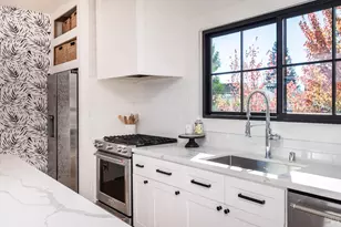 576 Patchett St, Napa, CA 94559 - Photo 17