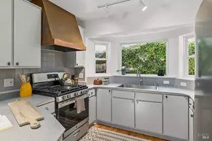 60 Wood Ln, Fairfax, CA 94930 - Photo 7