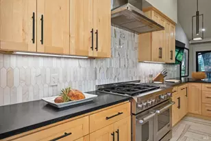 117 Milliken Creek Dr, Napa, CA 94558 - Photo 15