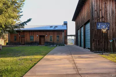 19801 Kelly Road, Geyserville, CA 95441 - Photo 9