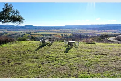 500 Artisan Circle, Geyserville, CA 95441 - Photo 11