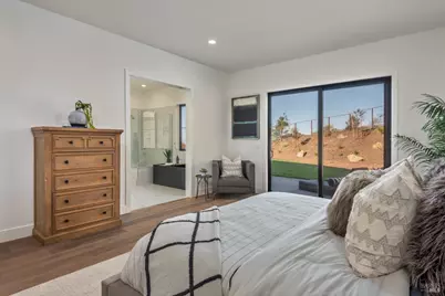 3823 Parker Hill Road, Santa Rosa, CA 95404 - Photo 13