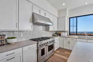 3823 Parker Hill Rd, Santa Rosa, CA 95404 - Photo 9