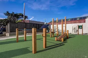 5154 Blossom Cir, Richmond, CA 94804 - Photo 3