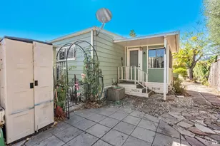 300 E H St, Benicia, CA 94510 - Photo 29