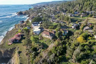 38882 Honey Run Ln, Gualala, CA 95445 - Photo 45