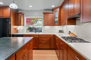 7420 Eastside Potter Valley Rd, Ukiah, CA 95482 - Photo 7