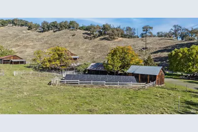 7420 Eastside Potter Valley Road, Ukiah, CA 95482 - Photo 23