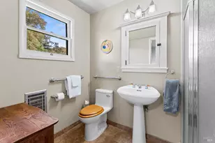 7420 Eastside Potter Valley Rd, Ukiah, CA 95482 - Photo 19