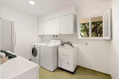 230 Santa Cruz Court, Vacaville, CA 95688 - Photo 67