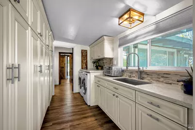 441 Vichy Hills Drive, Ukiah, CA 95482 - Photo 7