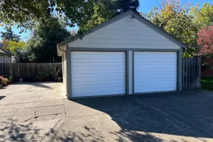 899 Taylor St, Fairfield, CA 94533 - Photo 3