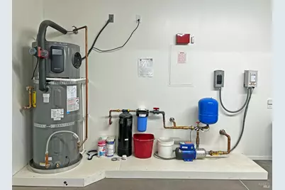 11401 Bakers Creek Road, Redwood Valley, CA 95470 - Photo 37