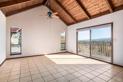 66 Martinez Court, Novato, CA 94945 - Photo 11