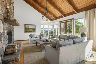 66 Martinez Court, Novato, CA 94945 - Photo 5