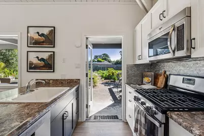 104 Seadrift Road, Stinson Beach, CA 94970 - Photo 7