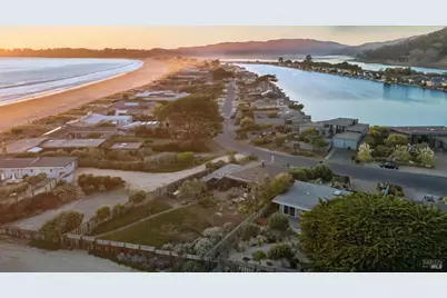 104 Seadrift Road, Stinson Beach, CA 94970 - Photo 3