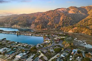 104 Seadrift Rd, Stinson Beach, CA 94970 - Photo 27