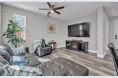 2042 Hamstead Court, Vacaville, CA 95687 - Photo 25