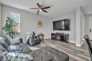 2042 Hamstead Ct, Vacaville, CA 95687 - Photo 25