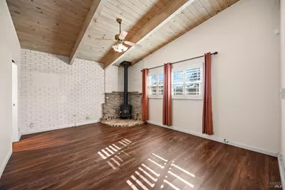 366 Peach Tree Avenue, Vacaville, CA 95688 - Photo 17