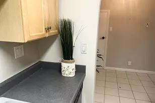 1040 Mohr Ln, Concord, CA 94518 - Photo 5