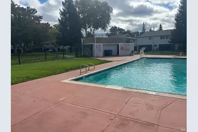 1040 Mohr Lane #C, Concord, CA 94518 - Photo 15