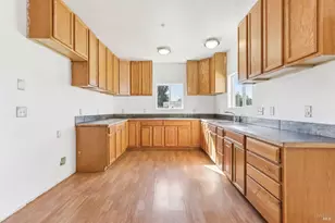 507 Kings Way, Suisun City, CA 94585 - Photo 29