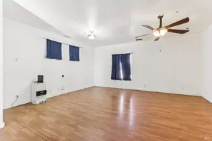 507 Kings Way, Suisun City, CA 94585 - Photo 17