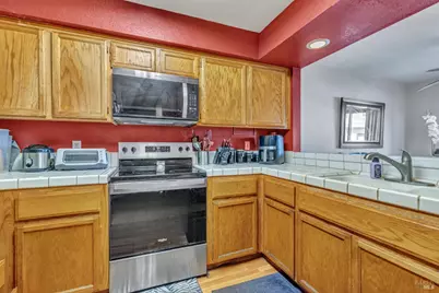 1 Frisbie Street #207, Vallejo, CA 94590 - Photo 5