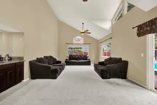 1520 Gill Ct, Dixon, CA 95620 - Photo 13