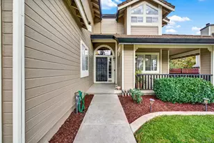 1520 Gill Ct, Dixon, CA 95620 - Photo 5