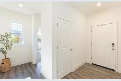 6092 Oak Leaf Place, Rohnert Park, CA 94928 - Photo 5