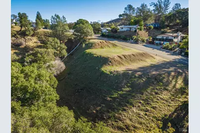 1379 Steele Canyon Road, Napa, CA 94558 - Photo 15